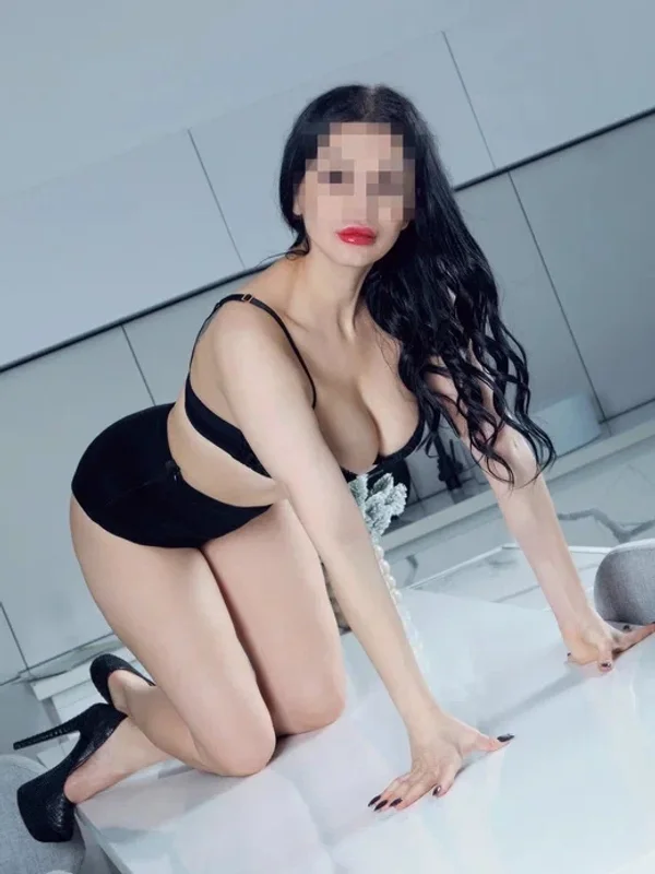Аня